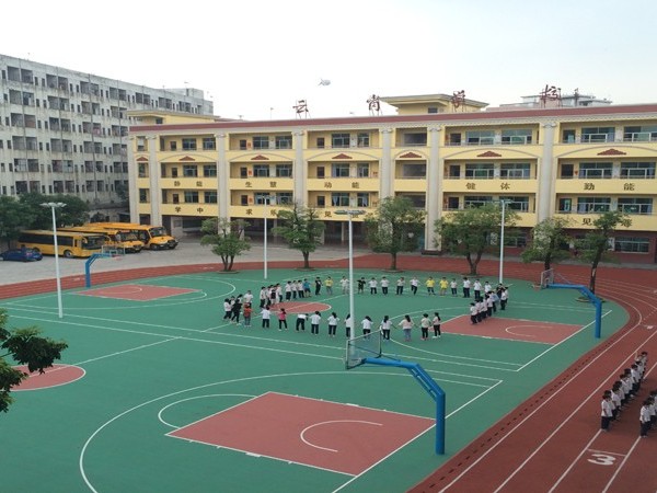 新國標硅PU籃球場