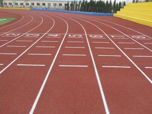 新國(guó)標(biāo)塑膠跑道施工