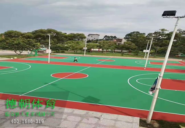 新國(guó)標(biāo)硅PU球場(chǎng)材料