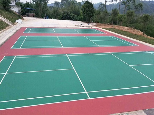 新國標(biāo)硅PU球場