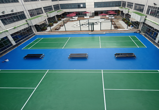 硅PU羽毛球場