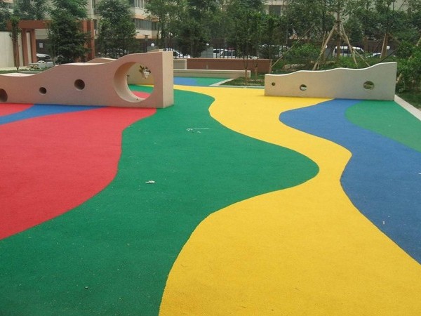 新國標硅PU球場材料