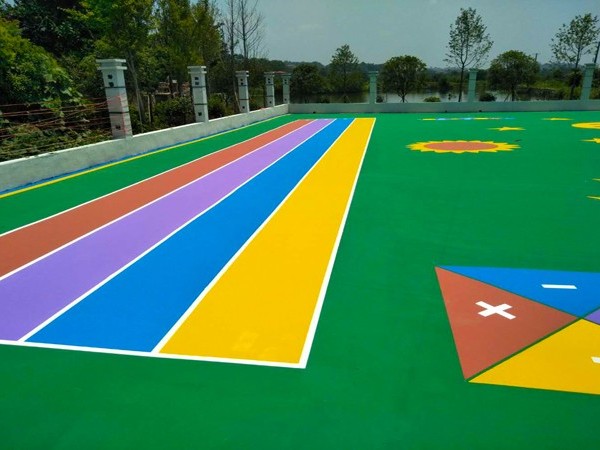 新國(guó)標(biāo)彩色EPDM塑膠跑道
