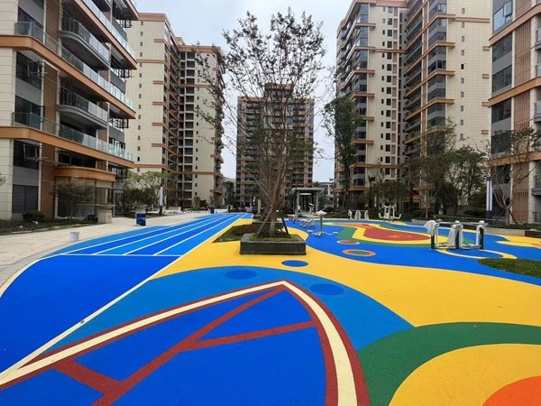 上海小區(qū)幼兒園EPDM塑膠跑道