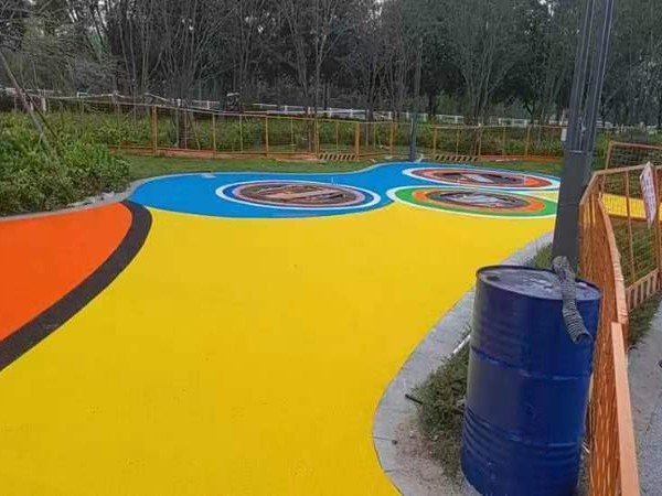 浙江小區(qū)幼兒園EPDM塑膠跑道