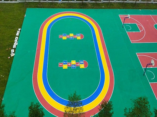 幼兒園EPDM塑膠跑道