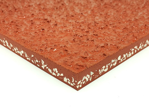 全塑型塑膠跑道材料