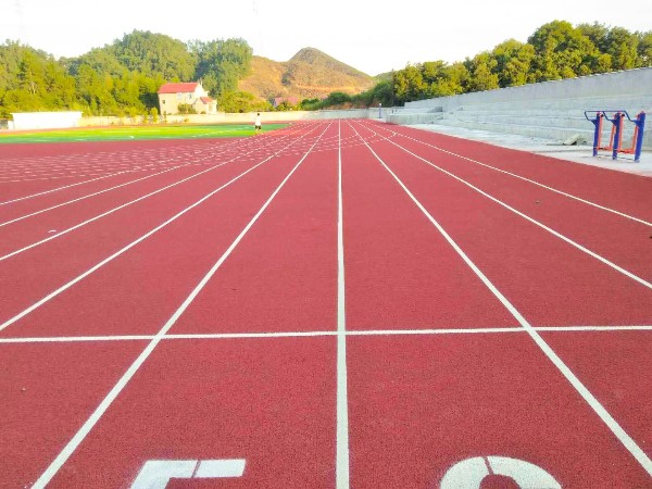 塑膠跑道材料