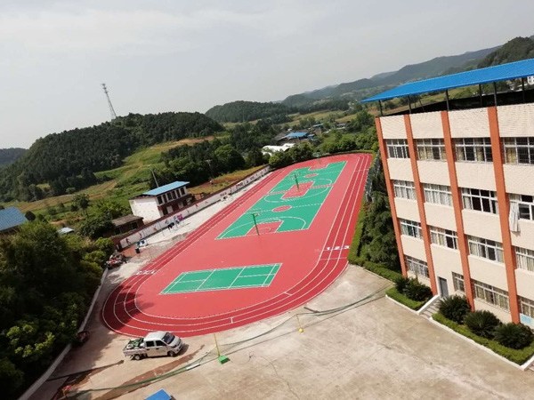 新國標塑膠跑道