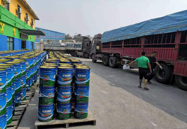 外籃球場(chǎng)地面材料