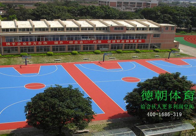 新國標(biāo)硅PU球場材料