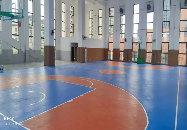 學(xué)校硅PU球場